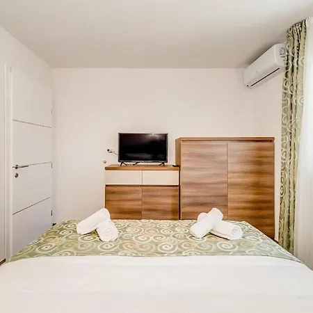 Ivo * 프로마이나