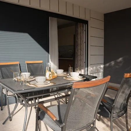 Ivo Apartment *