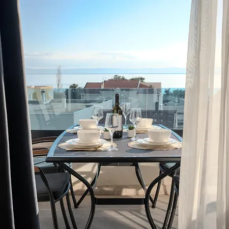 Ivo Apartment *